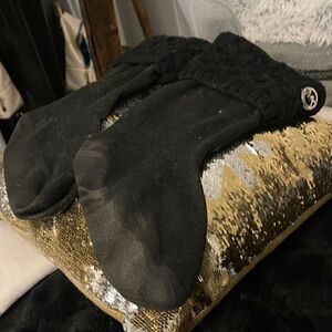 Michael kors black cable knit s/M boot socks mid calf/ankle